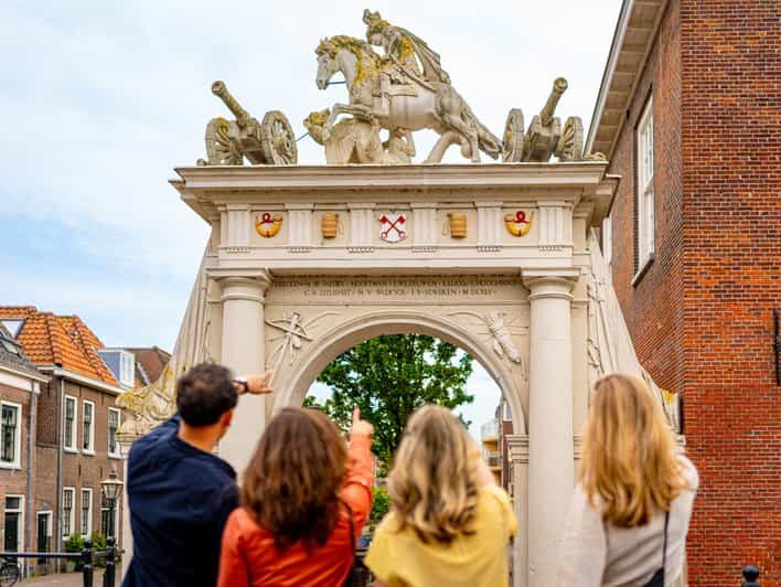 Outside Escape Amsterdam with your friend(s) and have fun! - Final Verdict: Is the Outside Escape Tour Worth It?