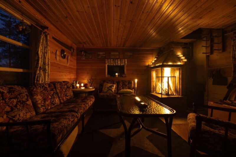 Överkalix - Lapland : 2-Day Snowmobile trip and overnight - Who Would Love This?