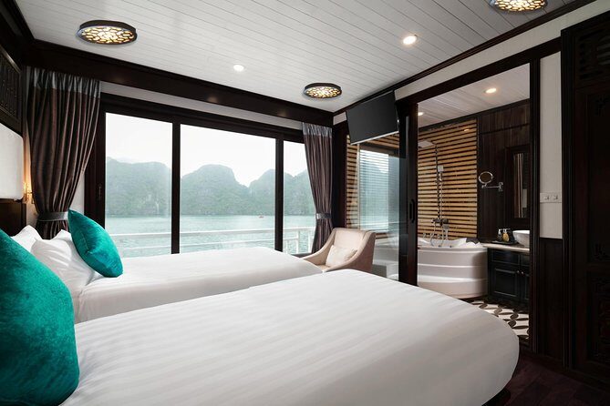 Overnight Luxury 5 Star Alisa Cruise with Meals, Kayak or Bamboo Boat - The Sum Up