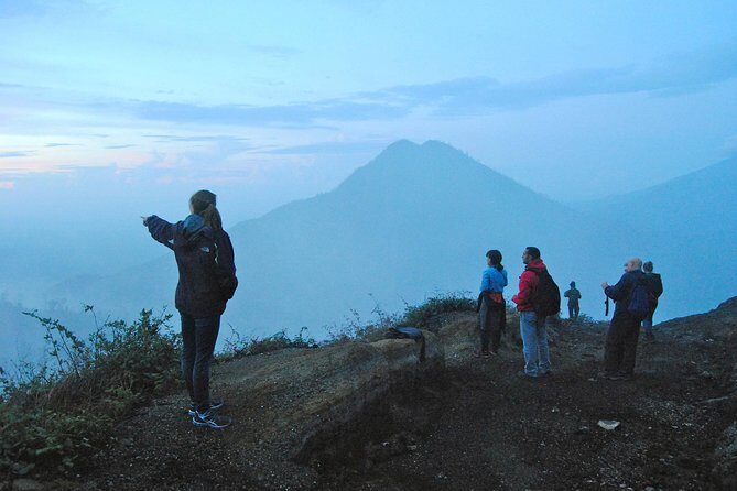 Overnight Mount Ijen Blue Fire Trek Tour From Bali (Private-All Inclusive) - Who Should Consider This Tour?