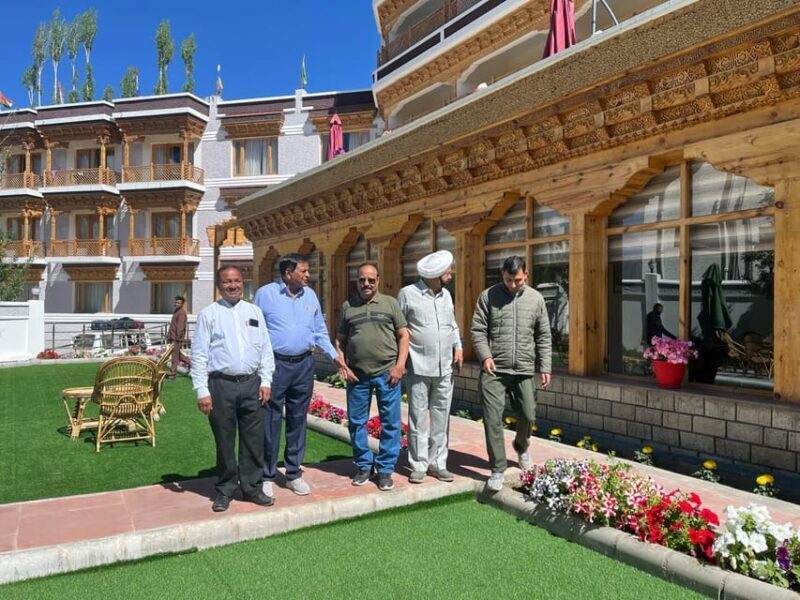 Overnight Pangong Tour From Leh With Thiksey & Shey Palace - FAQ