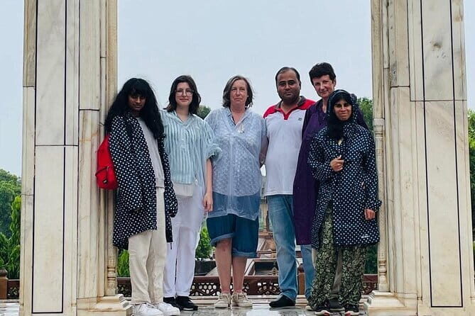 Overnight Taj Mahal & Agra tour from Delhi - By Car - Key Points