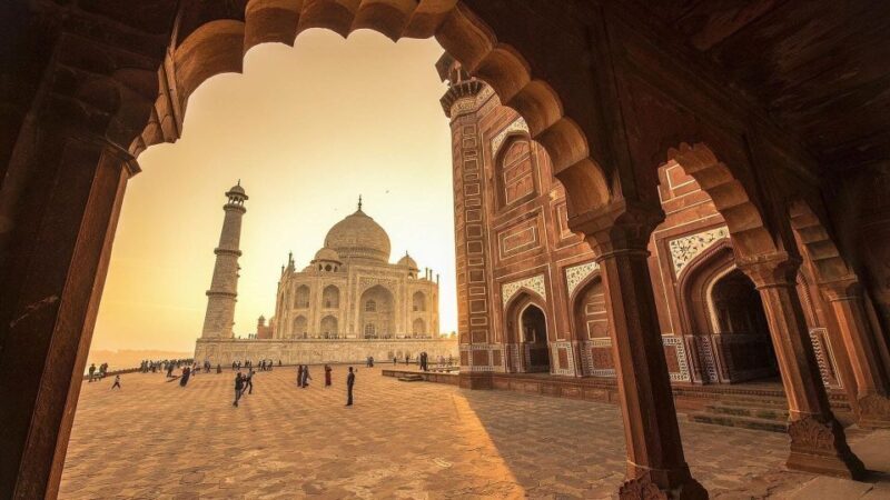 Overnight Taj Mahal Tour from Mumbai with Delhi Sightseeing - FAQ