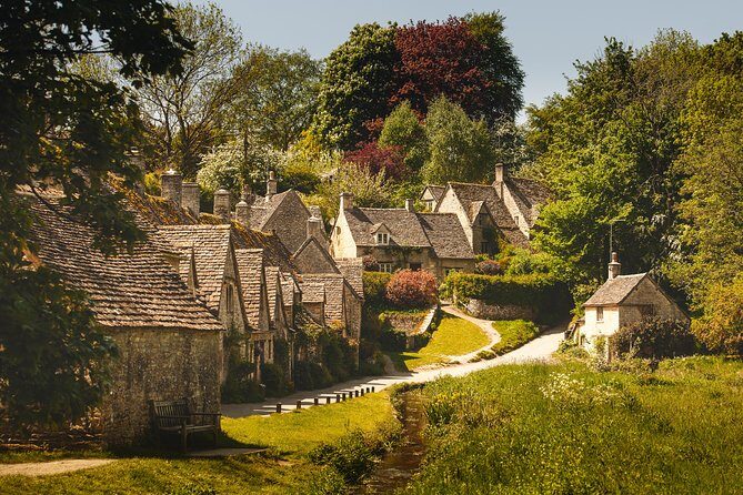 Oxford and Traditional Cotswolds Villages Small-Group Day Tour from London - FAQ