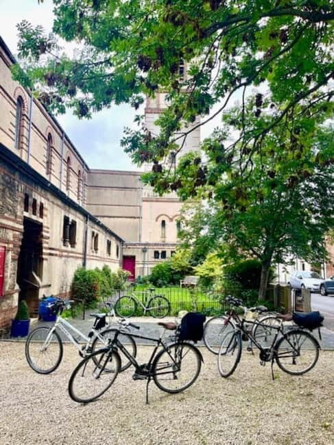 Oxford Bike & Walking Tour: 3 hrs of City, Colleges & Canal. - FAQ