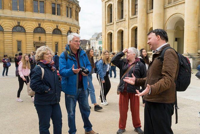 Oxford City and University Walking Small Group PUBLIC Tour - Exploring Oxford in Depth: What You Can Expect