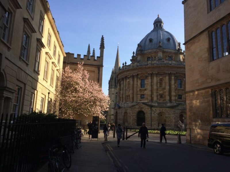 Oxford: Private City Tour & University Historical Highlights - Oxford: Private City Tour & University Historical Highlights