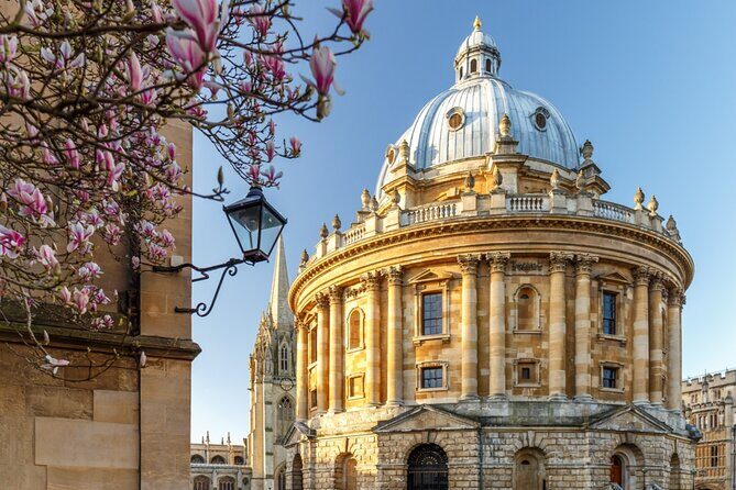 Oxfords Famous Alumni: Self-Guided Story Puzzle Walk - A Deep Dive into the Puzzle Walk Experience