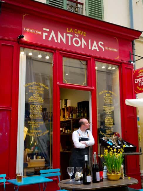 Oyster and white wine tasting in the heart of Montmartre - Who Would Love This?