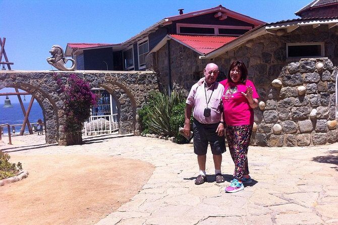 P. Neruda Museums: Isla Negra-La Sebastiana & Lunch F Valparaiso - Taste of Chile: Lunch and Snacks