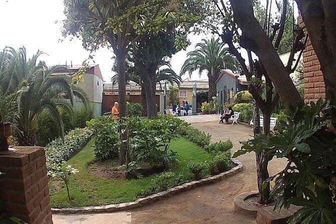 P. Neruda Museums: Isla Negra-La Sebastiana & Lunch F Valparaiso - The Sum Up