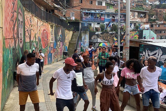 Pablo Escobar +Comuna13 tour - The Final Verdict