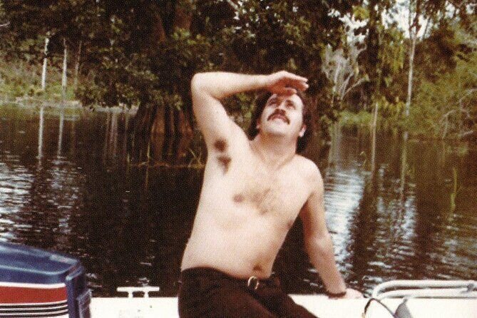 Pablo Escobar Fan Tour; His Beginnings in Crime - Key Points