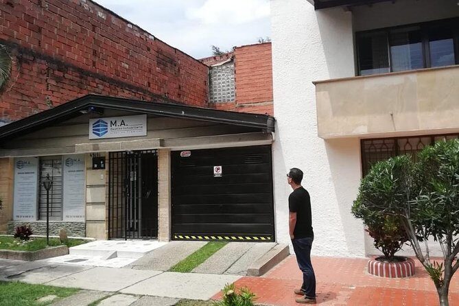 Pablo Escobar Private Group Tour Including La Catedral Jail in Medellin - A Closer Look at the Pablo Escobar Private Tour in Medellín