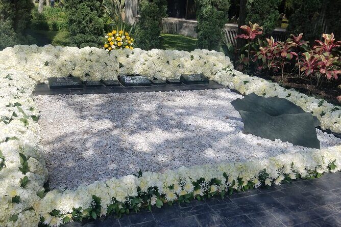 Pablo Escobar private tour - Exploring Medellín Through Pablo Escobars Eyes