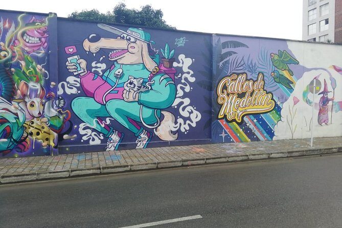 Pablo Escobar tour and comuna 13 - Key Points