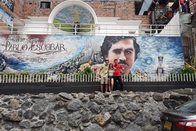 Pablo Escobar Tour : Museum, History and Beer - Key Points