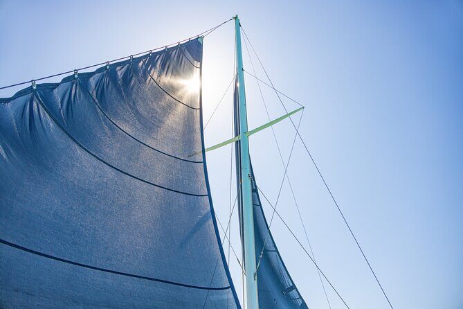 PACKAGE DEAL Catamaran- Snorkeling - Hooka Diving - Parasailing - Key Points