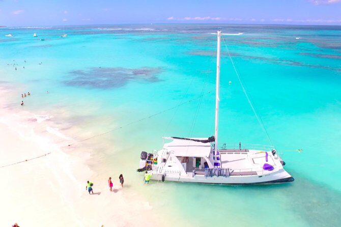 PACKAGE DEAL Catamaran- Snorkeling - Hooka Diving - Parasailing - Is This Tour Right for You?
