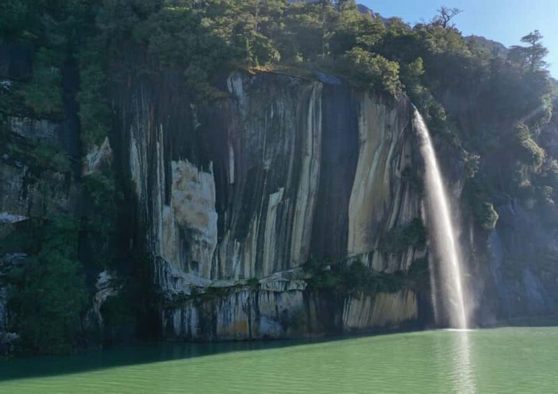 Packraft Lago Bayo Patagonia Chile - Discovering Patagonia from Lago Bayo with Packraft