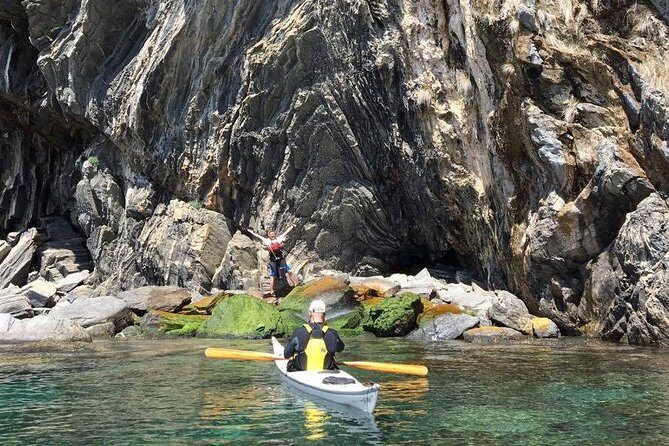 Paddle along the Cinque Terre - Key Points