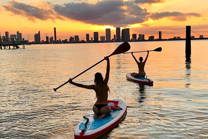 Paddleboard Tour - An Inviting Paddleboard Sunset in Cartagena