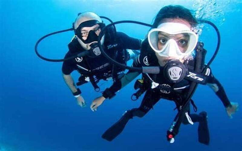 PADI Discover Scuba Diving: at Hol Chan Marine Reserve - An In-Depth Look at the Experience