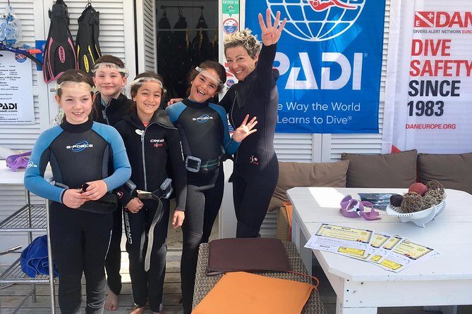 PADI Discover Scuba Diving for Beginners at Ouranoupoli|Chalkidiki|Greece - A Close Look at the Experience