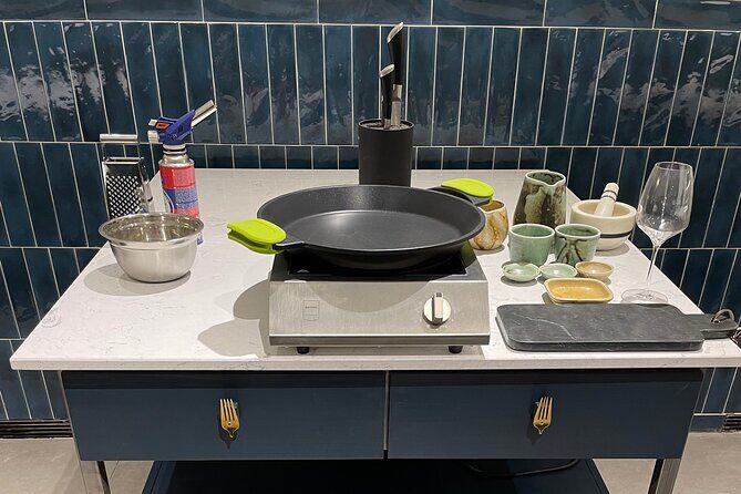 Paella Cooking Class in Madrid with Bottomless Wine Pairing - FAQ