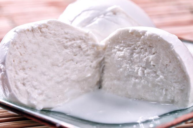 Paestum, Buffalo Mozzarella tasting and light lunch private tour - Buffalo Mozzarella and the Farm Experience