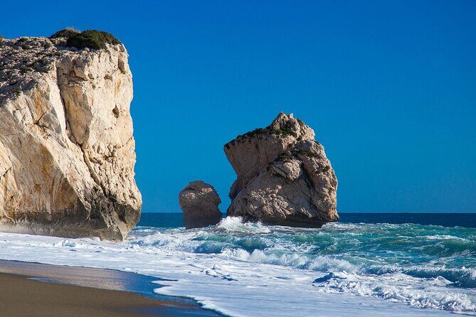 Pafos and Kourion Coach Excursion in Italian - FAQ