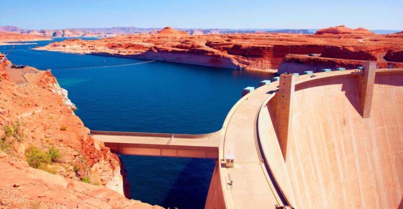 Page: Boat Tour of Lake Powell, Antelope, and Glen Canyon - Key Points