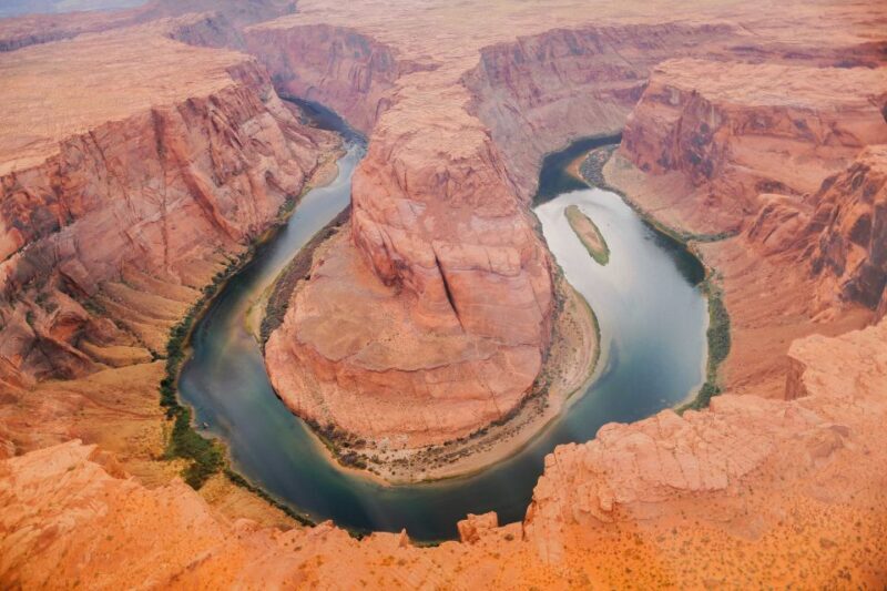 Page: Horseshoe Bend Helicopter Flight - Who Should Consider This Experience?