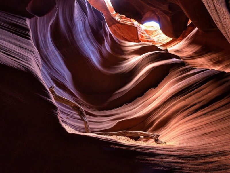 Page: Secret Antelope Canyon Tour - A Detailed Look at the Secret Antelope Canyon Experience