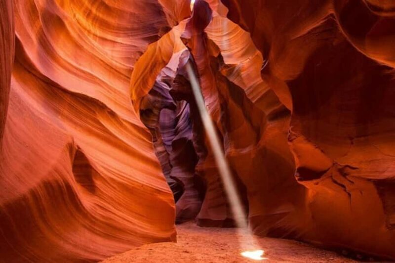 Page: Upper Antelope Canyon Prime Time Entry & Navajo Guide - The Value of the Experience