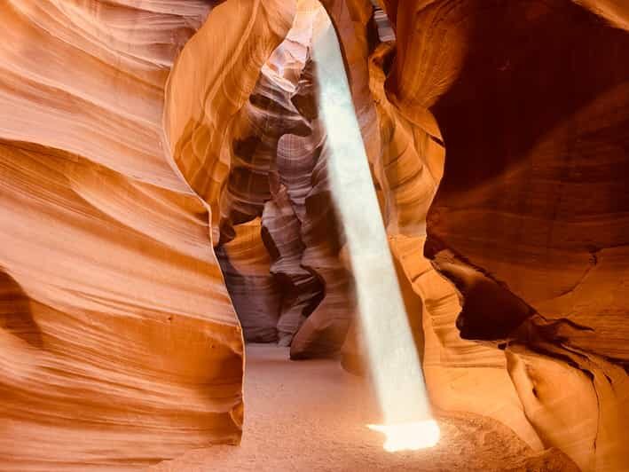 Page: Upper & Lower Antelope Canyon Guided Tour with Permit - Discover the Magic of Antelope Canyon: A Guided Tour from Page