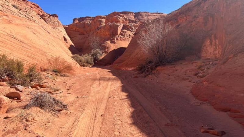 Page: Wind Canyon Tour with Navajo Guide - Exploring the Hidden Beauty of Wind Canyon