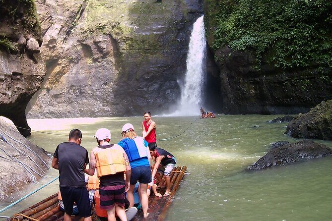 Pagsanjan Falls Adventure from Manila - Pagsanjan Falls Adventure from Manila: An Authentic Filipino Waterway Experience
