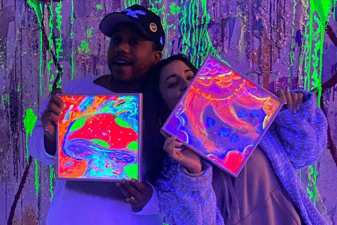 Paint-In-Dark Drawing Class in New York - Paint-In-Dark Drawing Class in New York