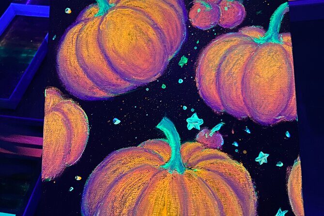 Paint-In-Dark Drawing Class in New York - FAQ