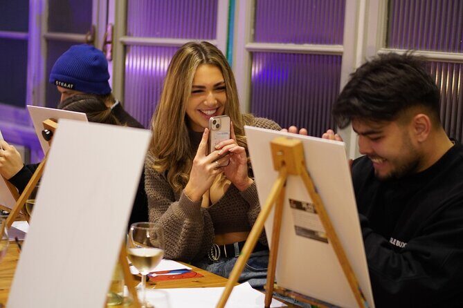 Paint & Wine Experience in Piazza Navona - A Closer Look at the Paint & Wine Experience
