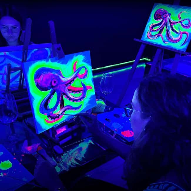 Paint & Wine in Barcelona: art, wine, and music in a unique atmosphere - FAQ