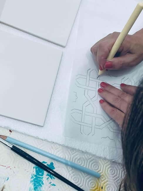 Paint Your Tile and Create Your Unique Piece in an Art Gallery in Lisbon - The Sum Up