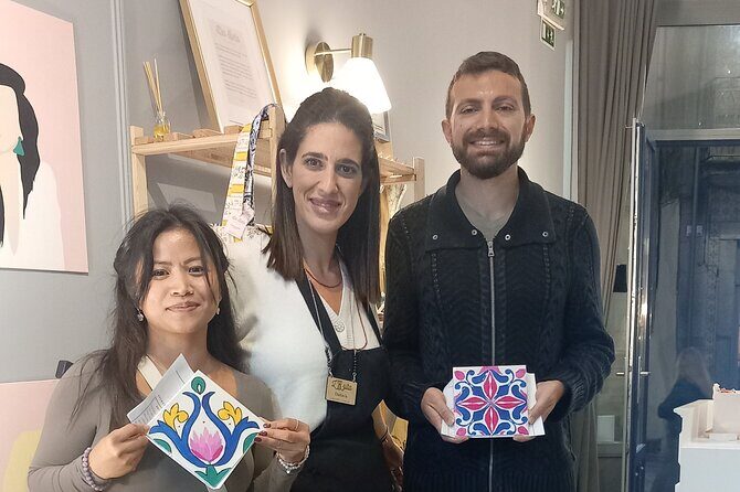 Painting of tiles & cocktails in Baixa do Porto - The Final Product and Takeaway