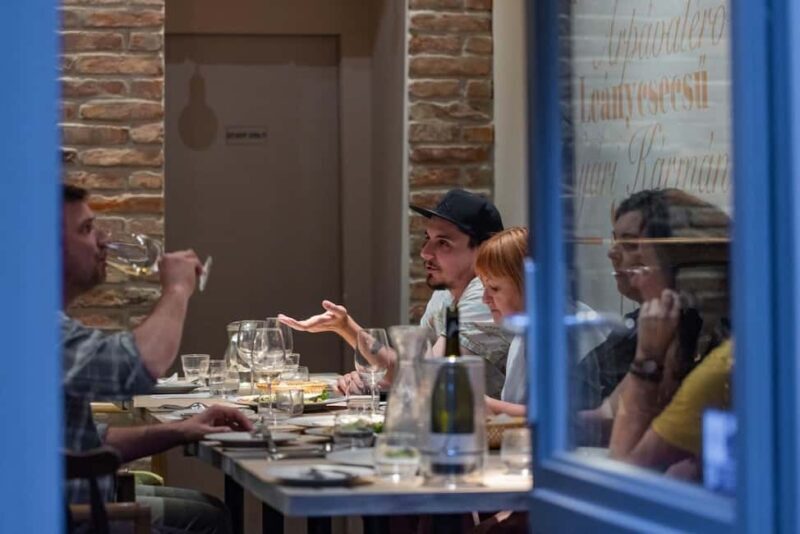 Palace District Evening Culinary, Wine, and History Walk - The Experience: What Makes It Special
