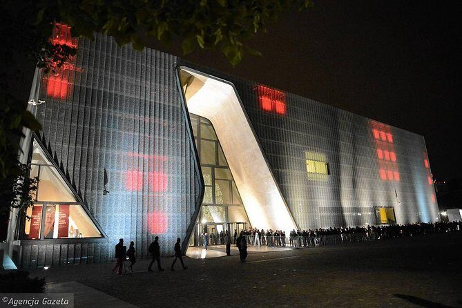 Palace of Culture & Science + POLIN Museum : SMALL GROUP /inc. Pick-up/ - An In-Depth Look at the Tour