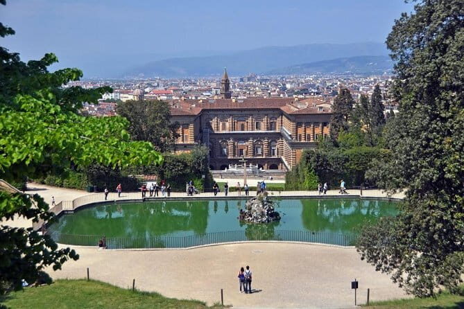 Palazzo Vecchio, Palazzo Pitti and Boboli gardens private tour - Authentic Experiences and Top Highlights
