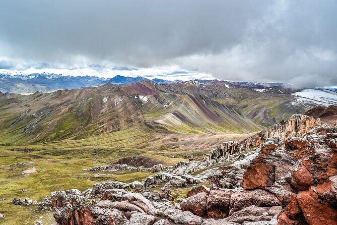 Palccoyo Rainbow Mountain Tour - Private Day Trek - A Deep Dive into the Palccoyo Rainbow Mountain Tour