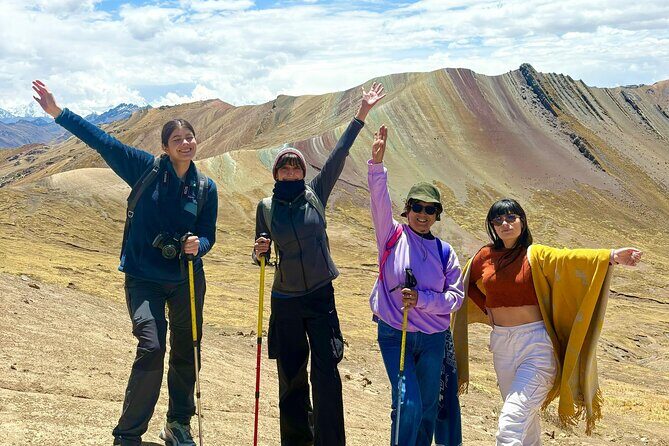 Palcoyo Rainbow Mountain Tour - Experience the Beauty of Palcoyo Rainbow Mountain: A Detailed Review