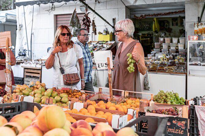 Palermo Walking Tour & Traditional Cooking Class with Wine - Key Points